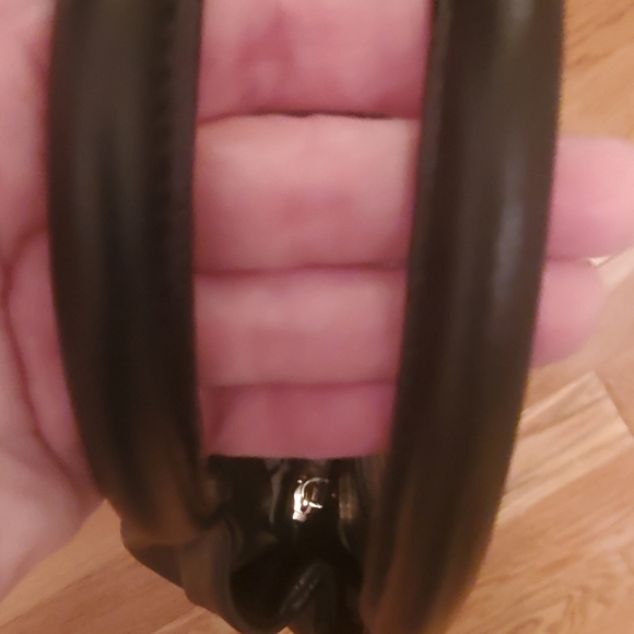 Kate Spade Black Pebble Leather Shoulder Bag - Picture 3 of 9